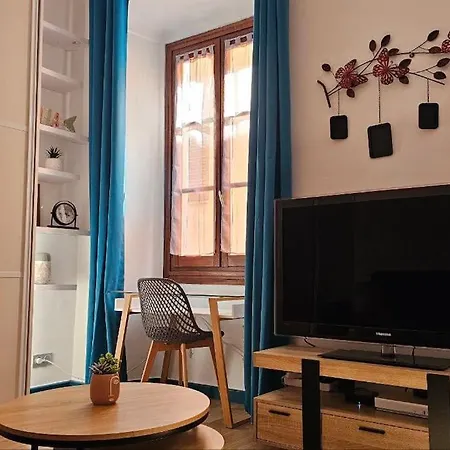 Rénové Centre Historique De à Deux Pas Du Vieux Port Bastia (Corsica)