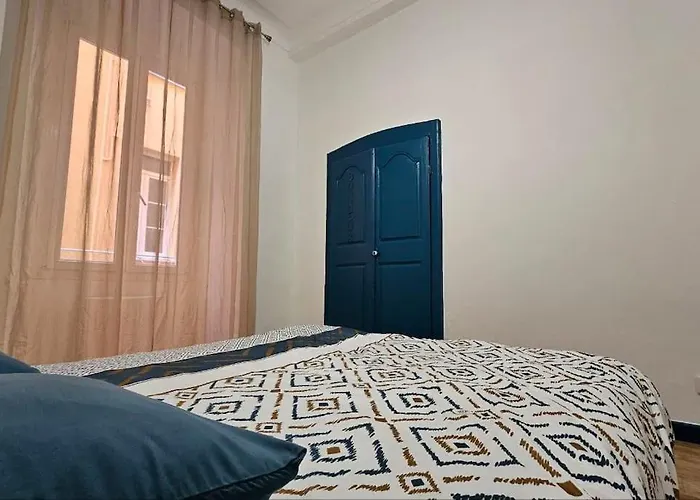 Rénové Centre Historique De à Deux Pas Du Vieux Port *