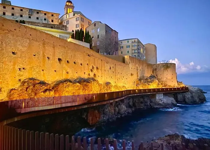 Apartment Renove Centre Historique De A Deux Pas Du Vieux Port Bastia (Corsica)